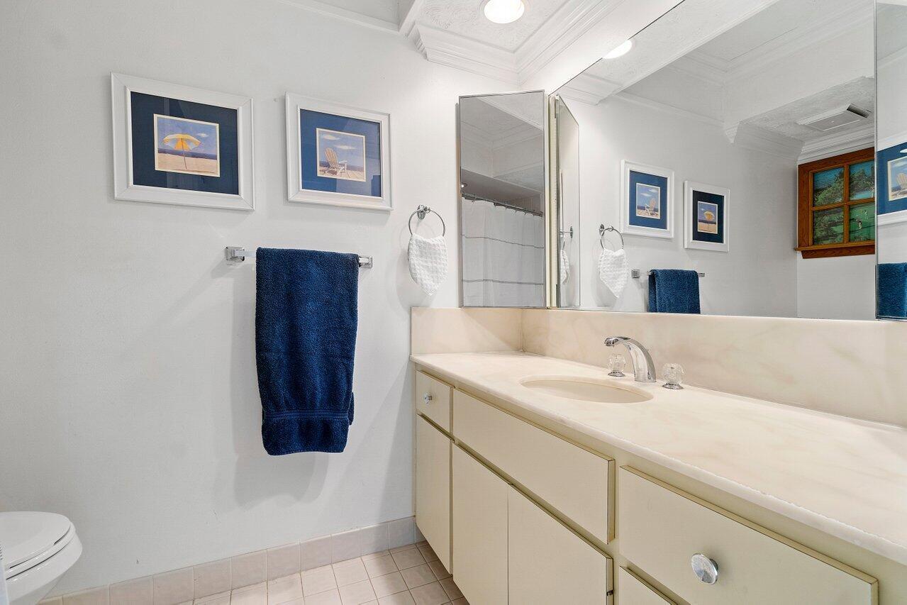 GOLF VILLAS CONDO - Residential Lease