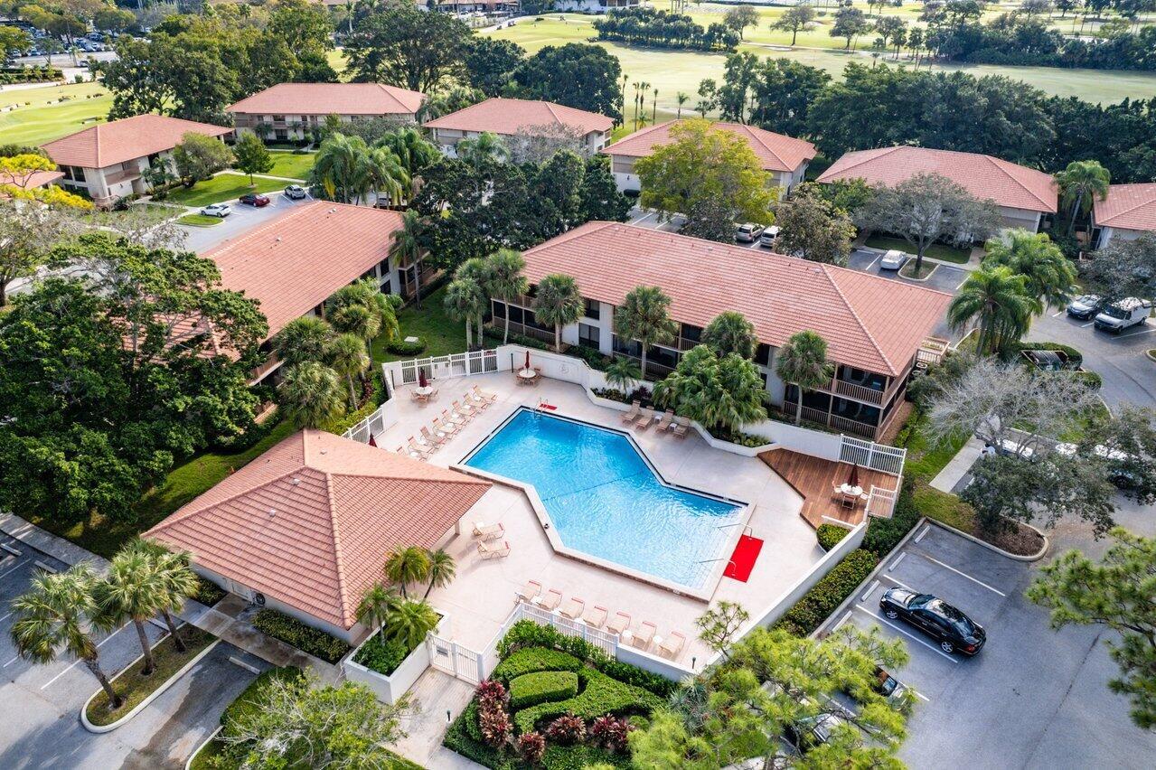 GOLF VILLAS CONDO - Residential Lease