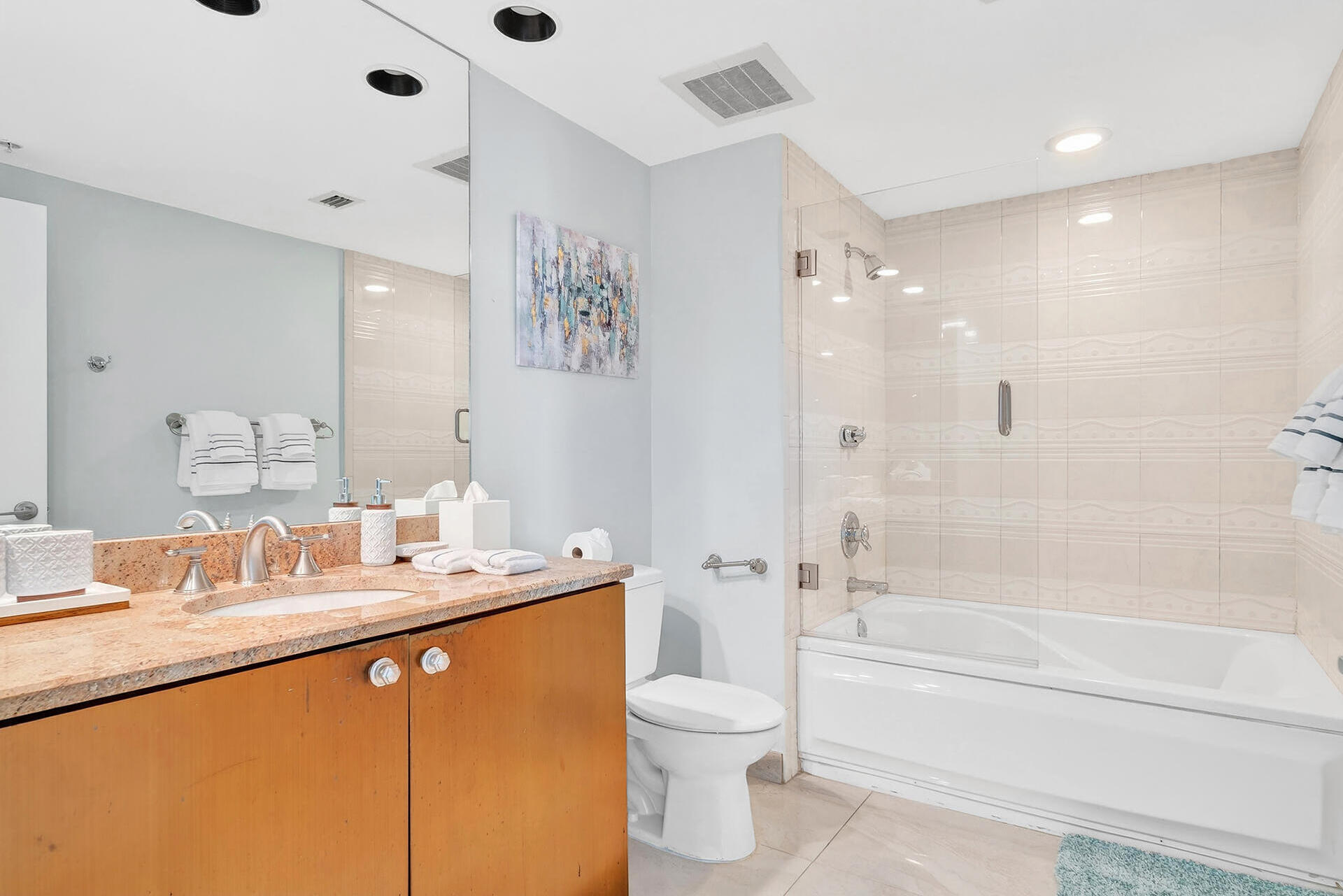 SLADE CONDO - Residential Lease