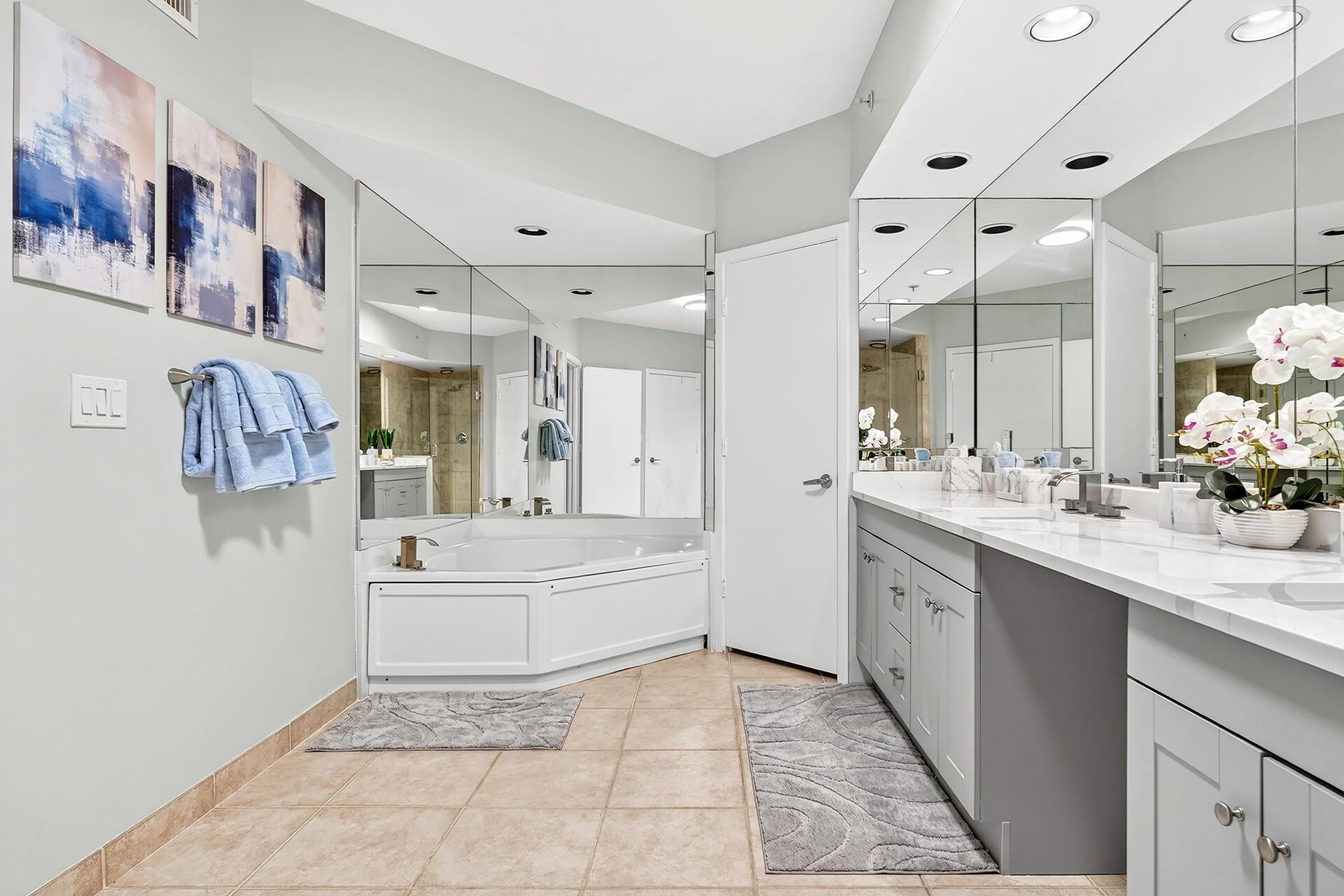 SLADE CONDO - Residential Lease