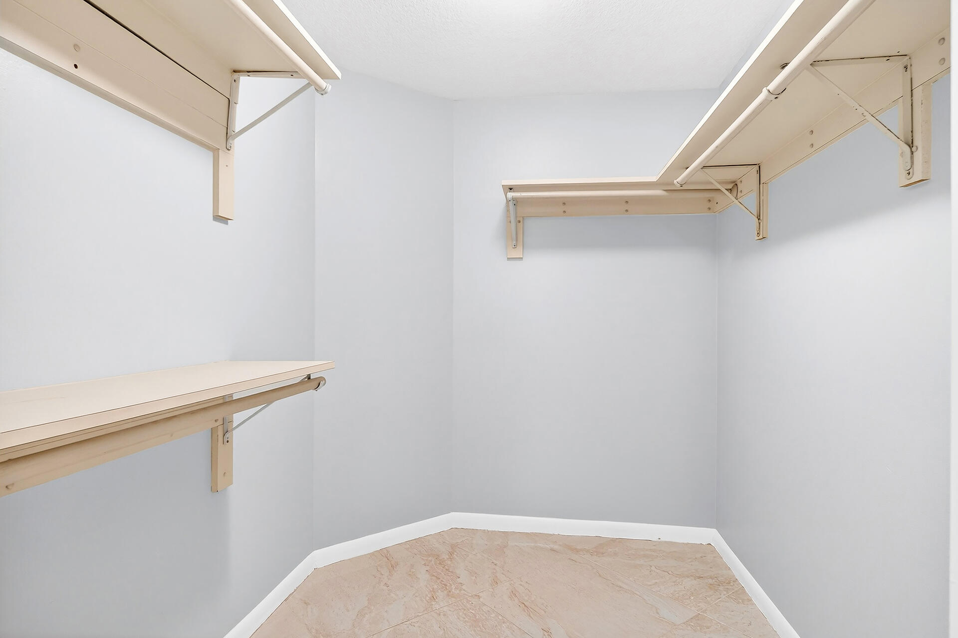 SLADE CONDO - Residential Lease