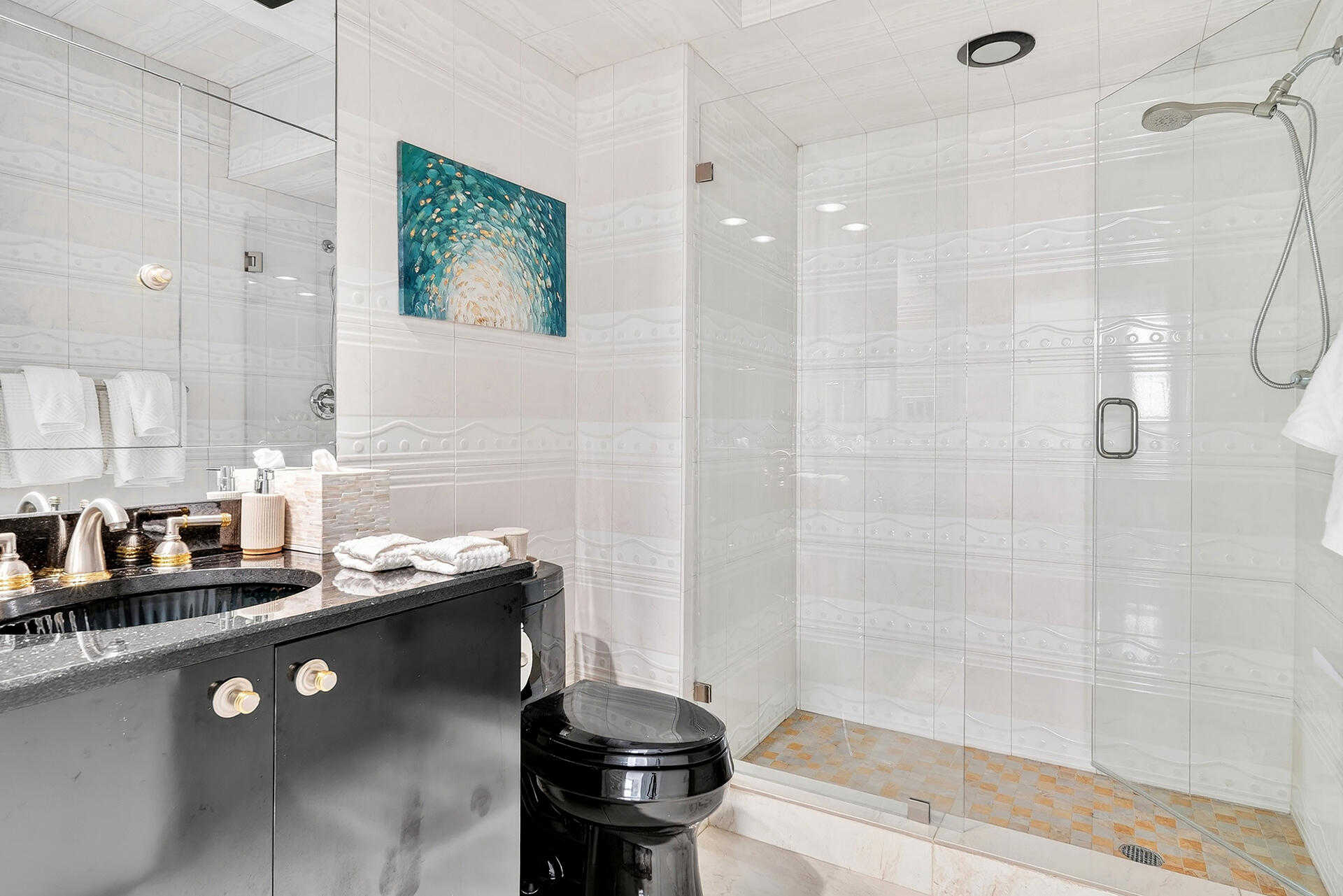 SLADE CONDO - Residential Lease