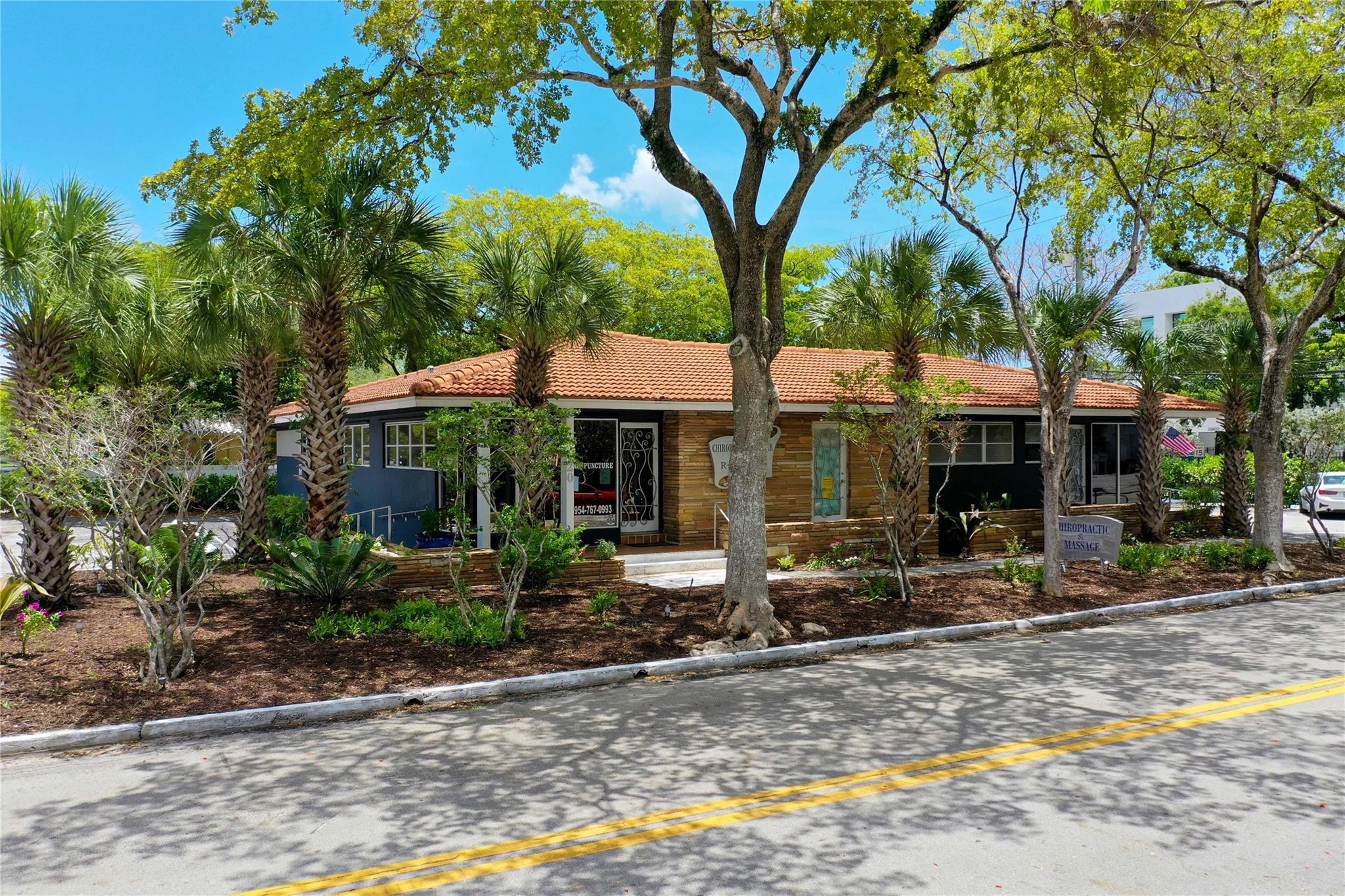 VICTORIA PARK - Land