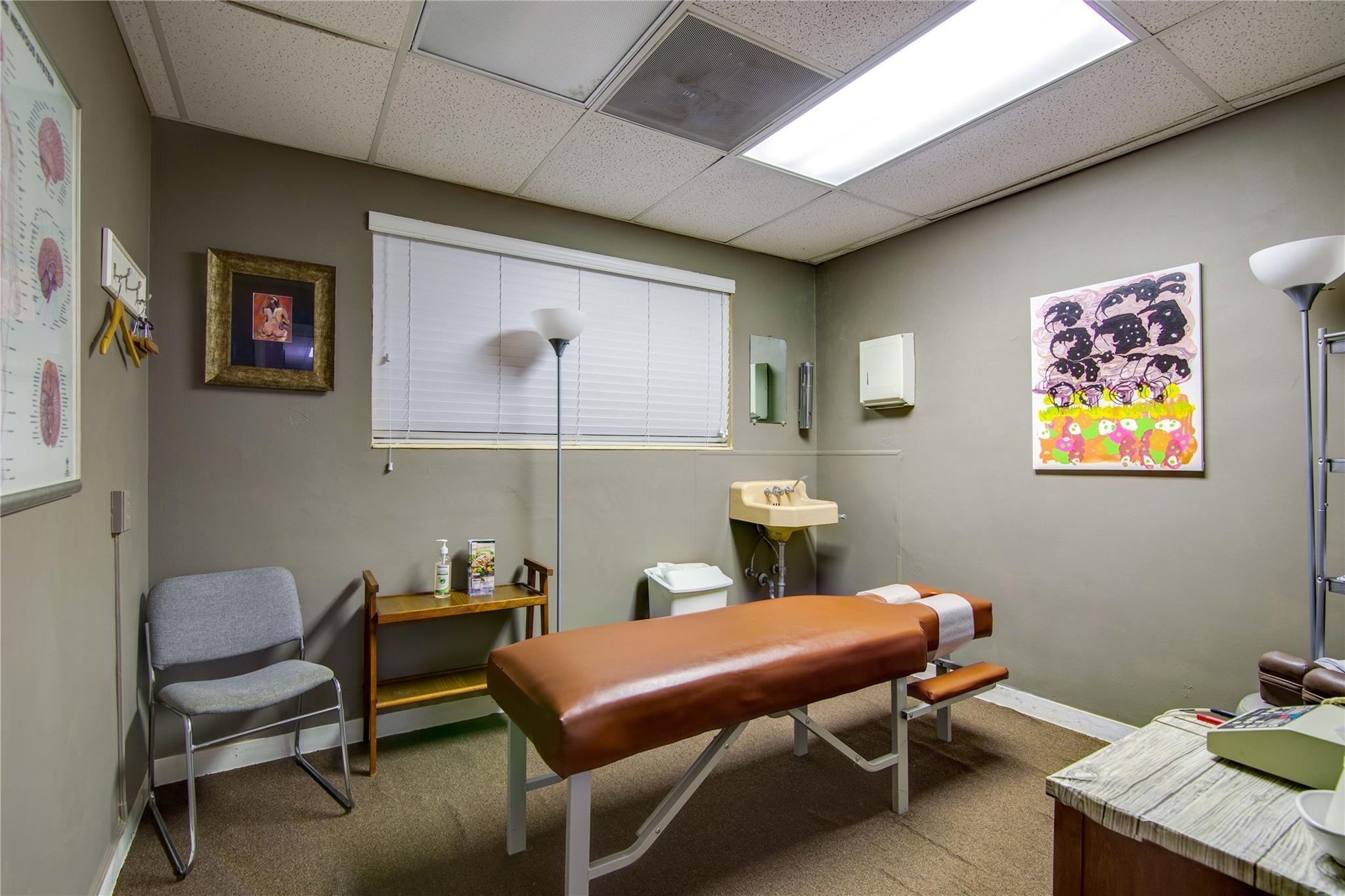 VICTORIA PARK - Land