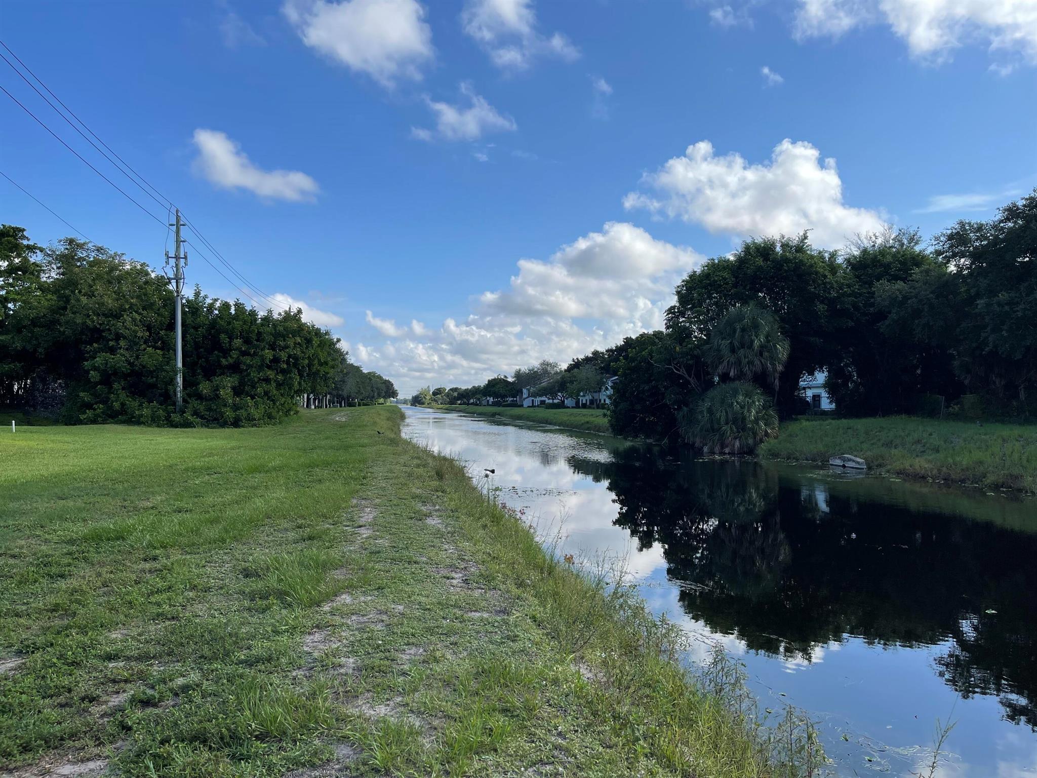 9930 Boynton Gardens Way, Boynton Beach, FL, 33437/$530,000 3 9930 Boynton Gardens Way