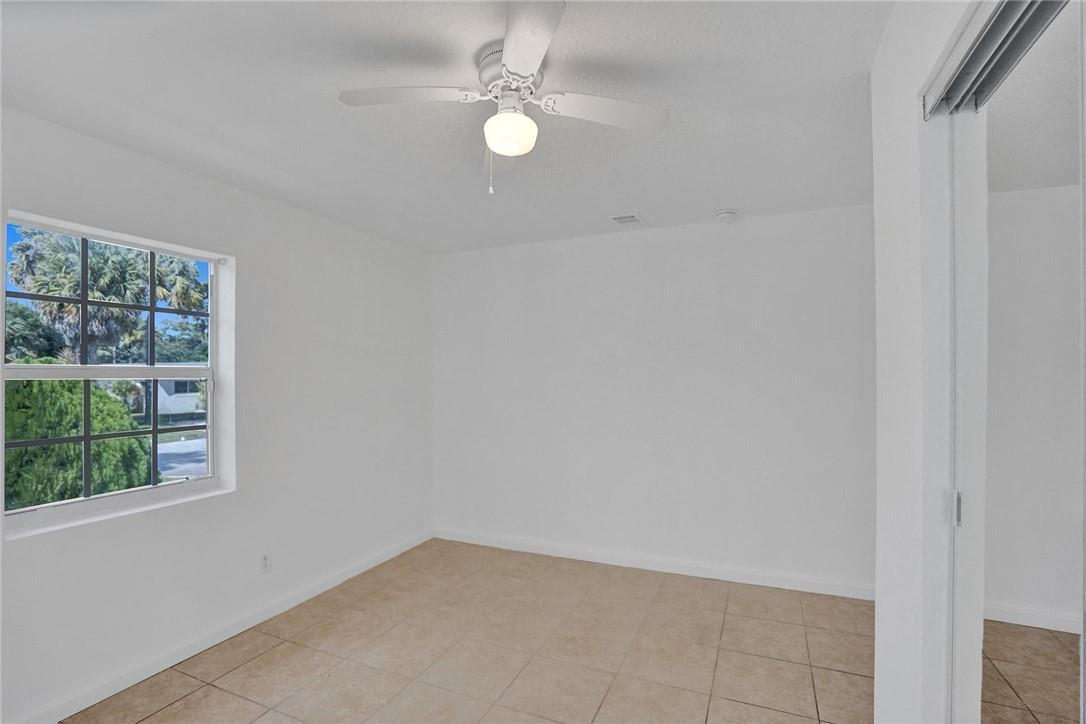 Jacaranda Heights 31-31 B - Residential