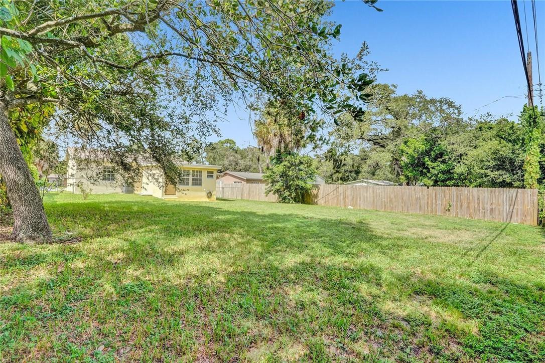 Jacaranda Heights 31-31 B - Residential