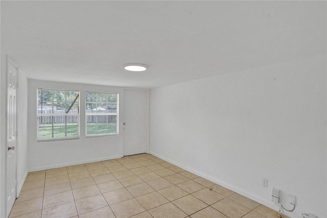Jacaranda Heights 31-31 B - Residential