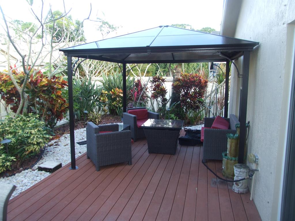 River Forest - Residential