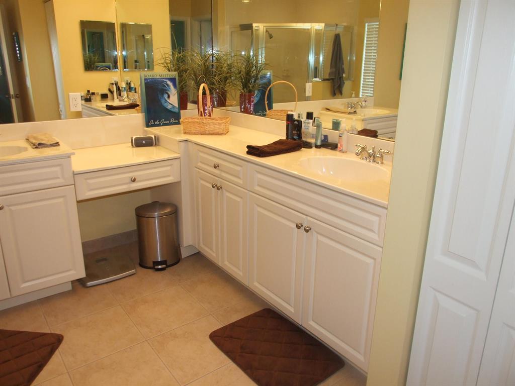 River Forest - Residential