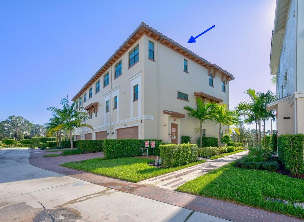 Photo of 5113 Beckman Ter, Palm Beach Gardens, FL 33418 (MLS # R11034223)