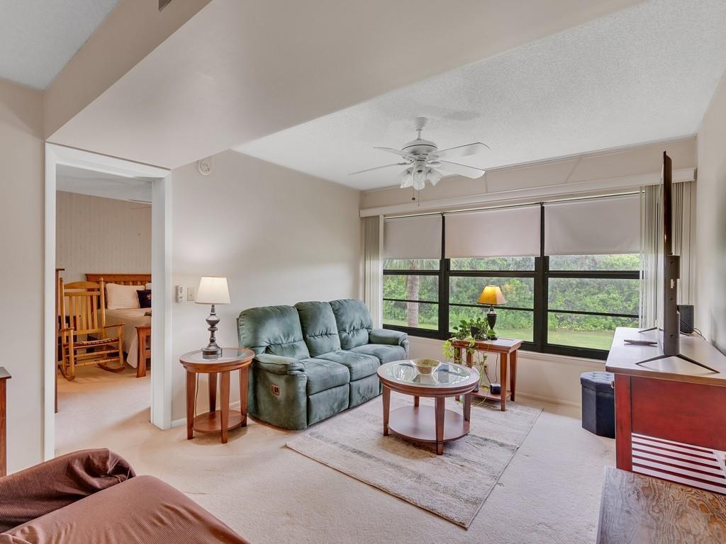 VISTA PLANTATION PHASE I - Residential Lease