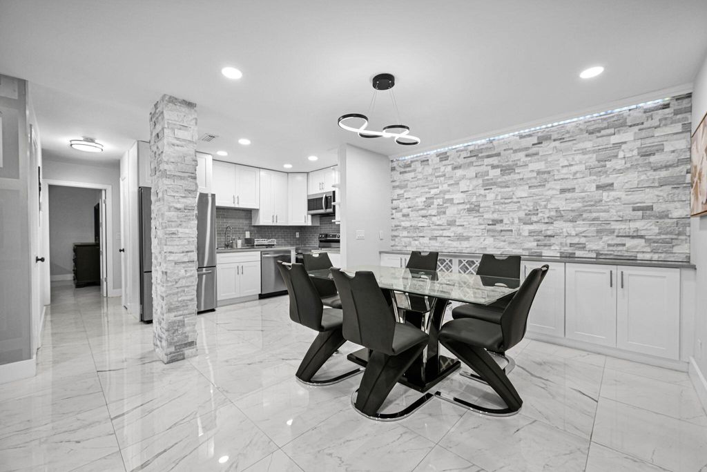 Photo of 6279 Bay Club Drive #3, Fort Lauderdale, FL 33308 (MLS # B26005672)