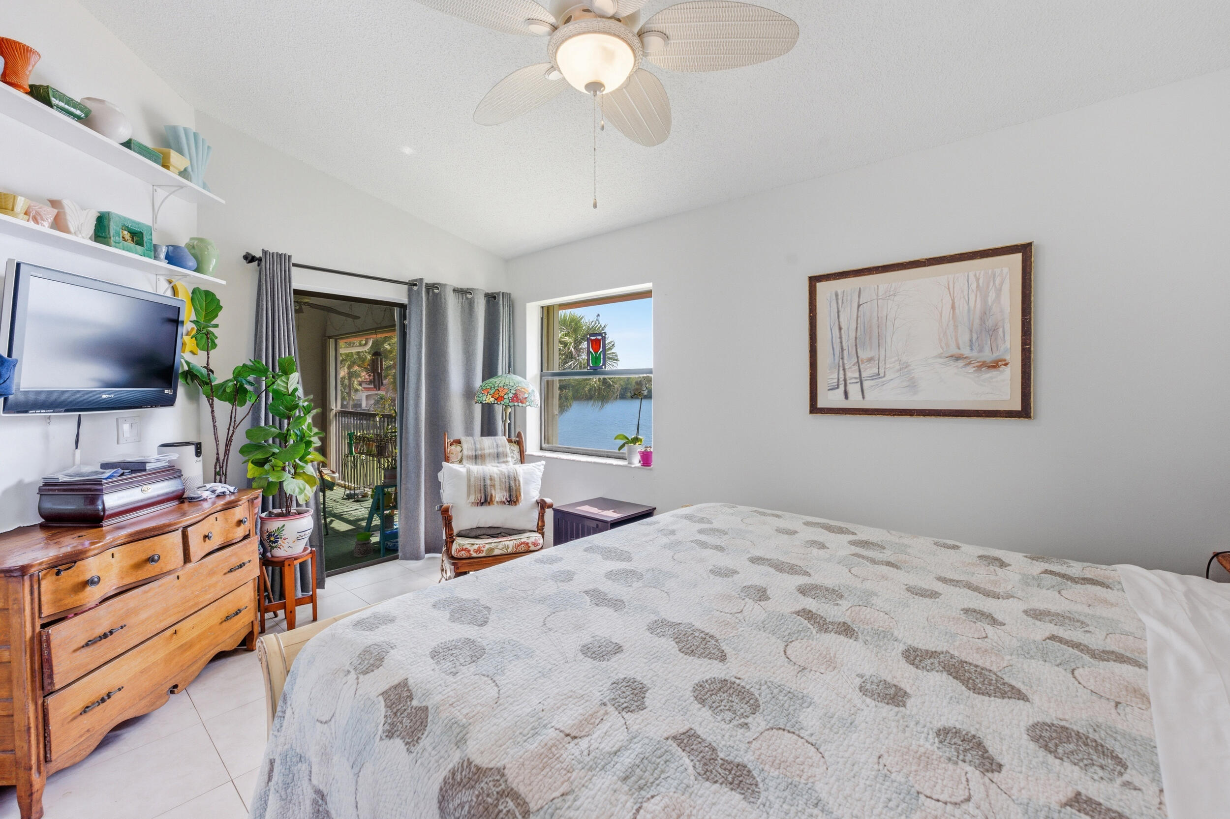 LIBERTY SQUARE CONDO - Residential