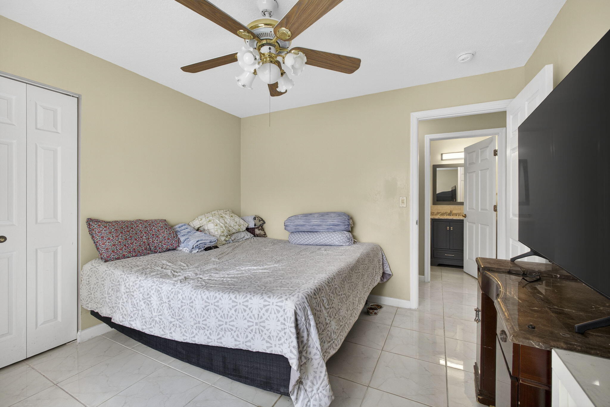 CYPRESS HEAD UNIT 1 - Residential