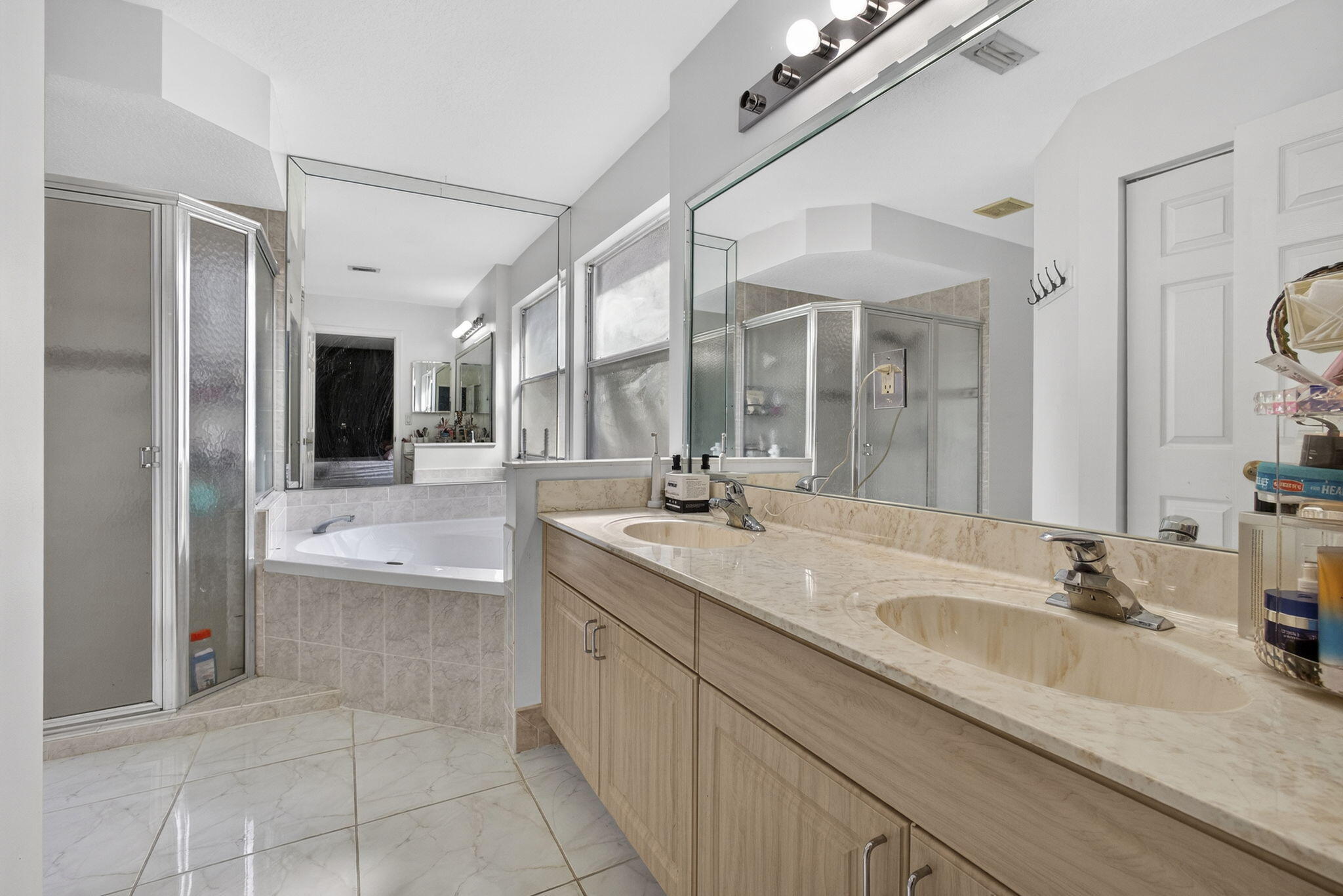 CYPRESS HEAD UNIT 1 - Residential