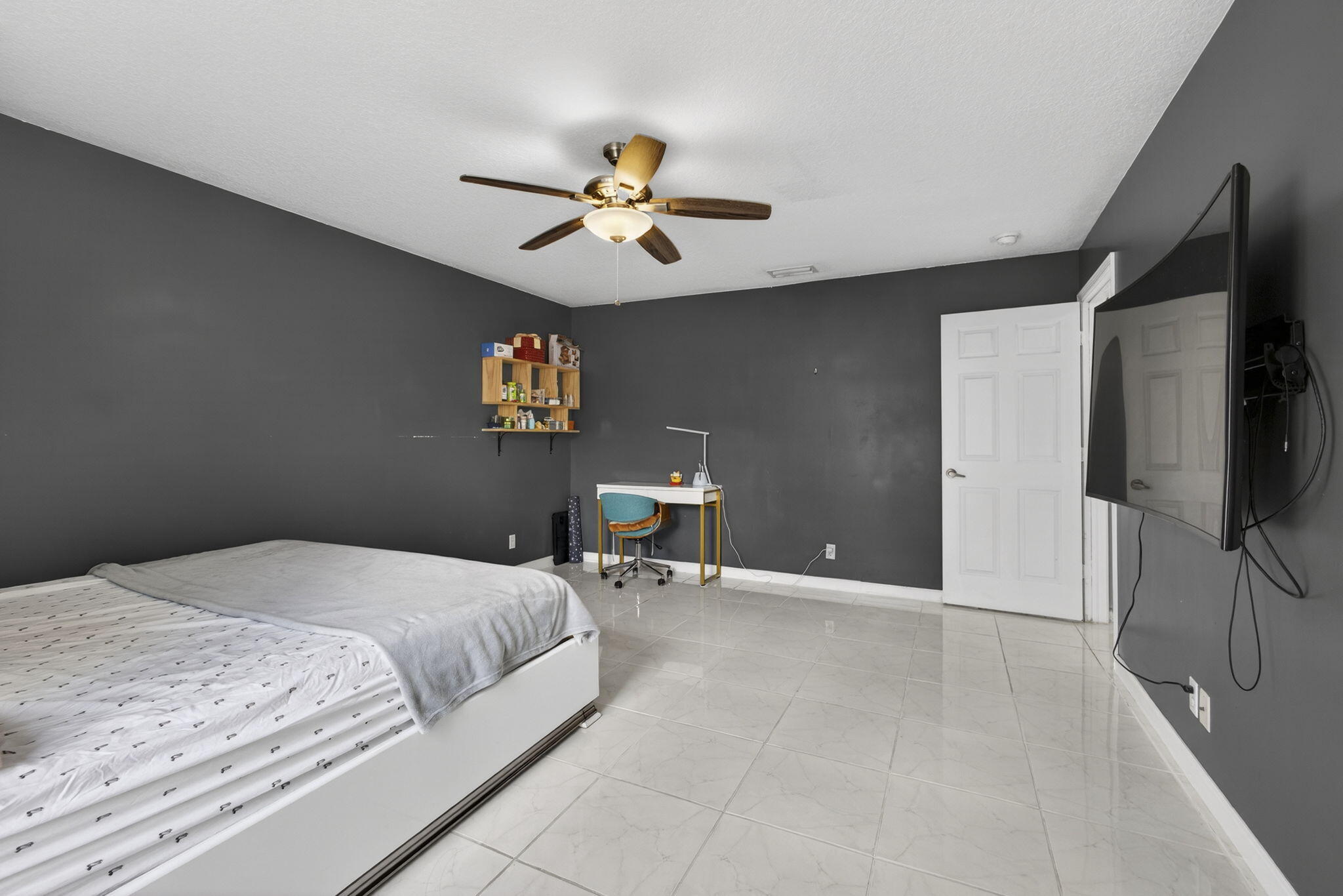 CYPRESS HEAD UNIT 1 - Residential