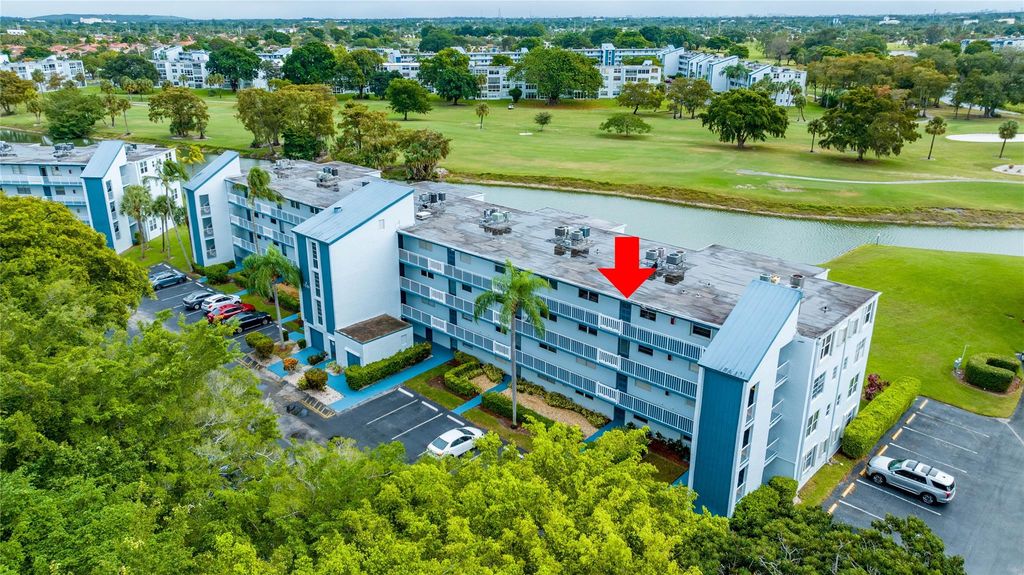 Photo of 1550 NW 80th Ave #407, Margate, FL 33063 (MLS # F10408226)