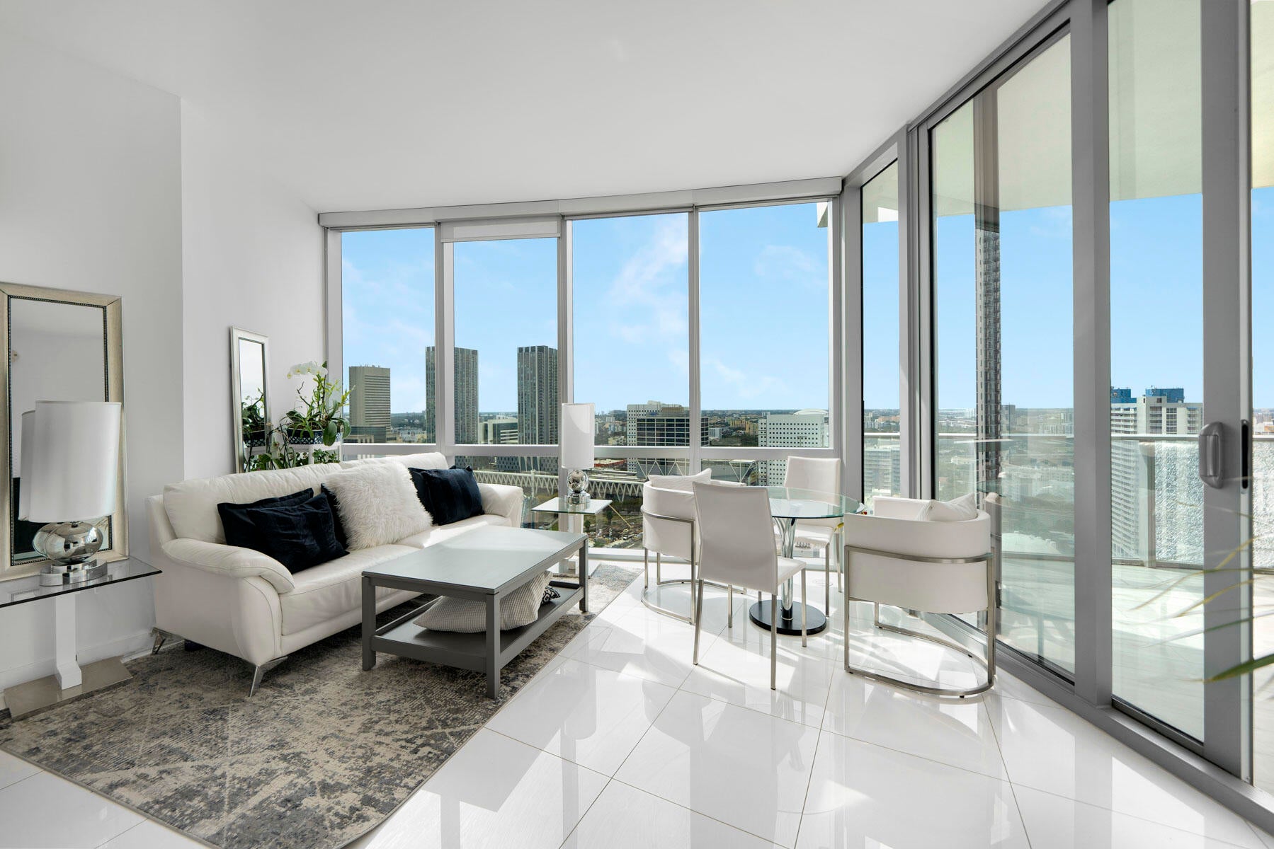 851 NE 1st Avenue 2410, Miami FL 33132
