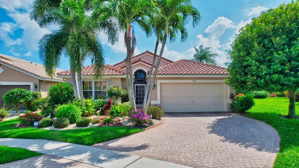 Photo of 7220 Louisiane Court, Boynton Beach, FL 33437 (MLS # R10876357)