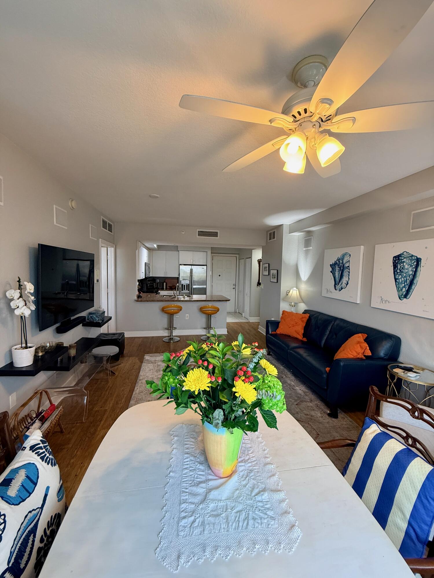 RADIUS CONDO - Residential Lease