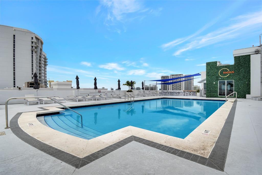 RADIUS CONDO - Residential Lease