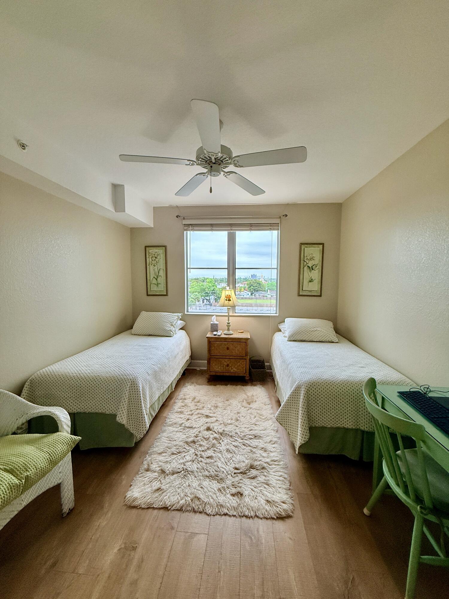 RADIUS CONDO - Residential Lease