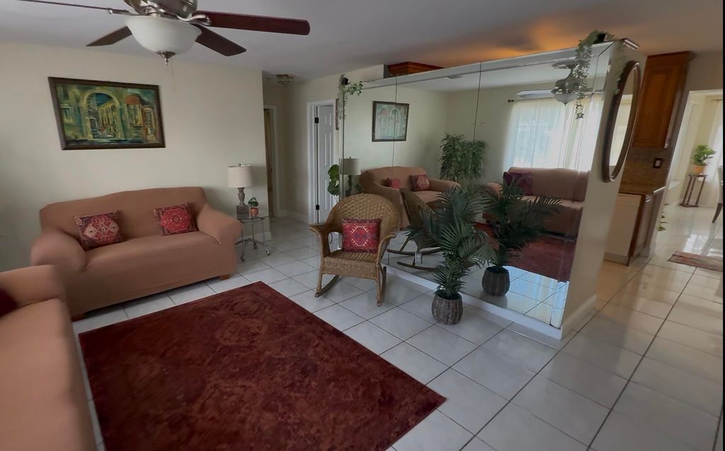 Photo of 1014 SE 4th Court, Deerfield Beach, FL 33441 (MLS # B26020179)