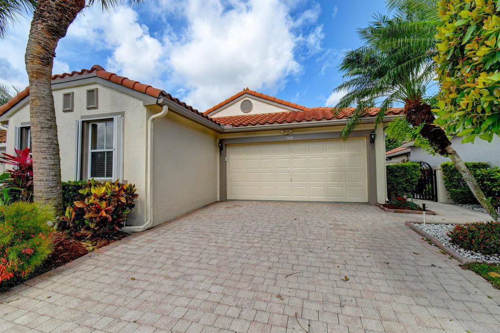 Photo of 7488 Granville Avenue, Boynton Beach, FL 33437 (MLS # R10894185)