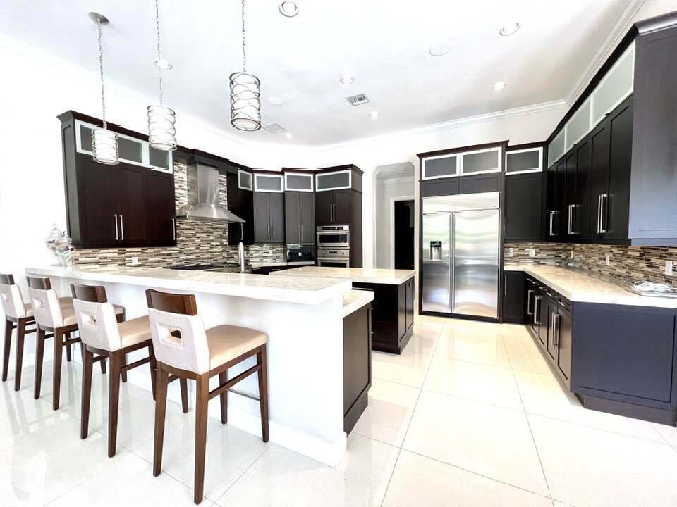 PINEWOOD OF WELLINGTON - Residential