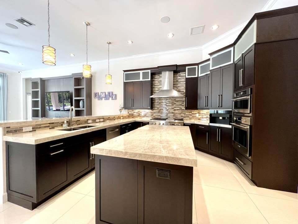 13550 Greentree Trail