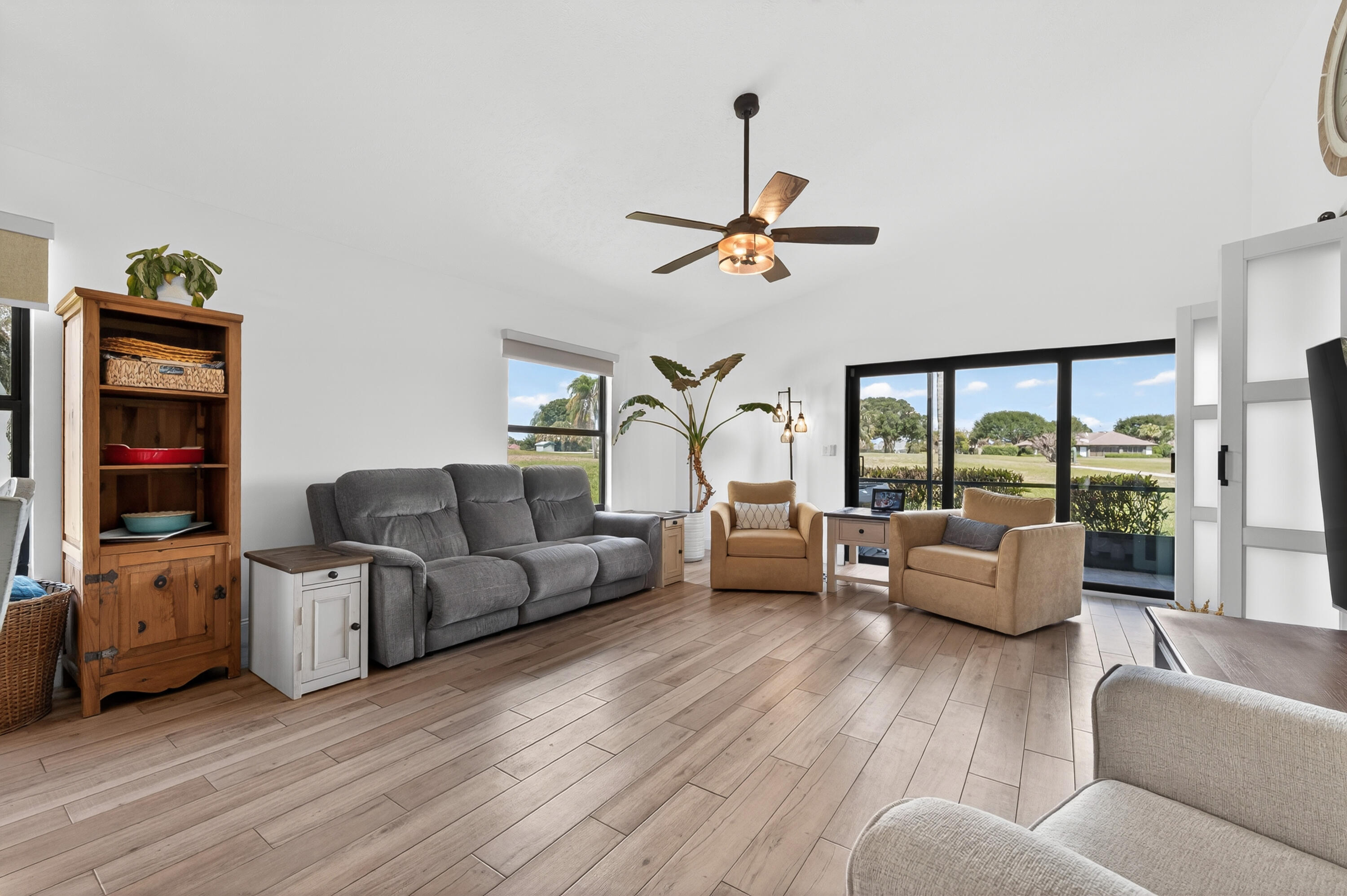 6757 SE Yorktown Drive