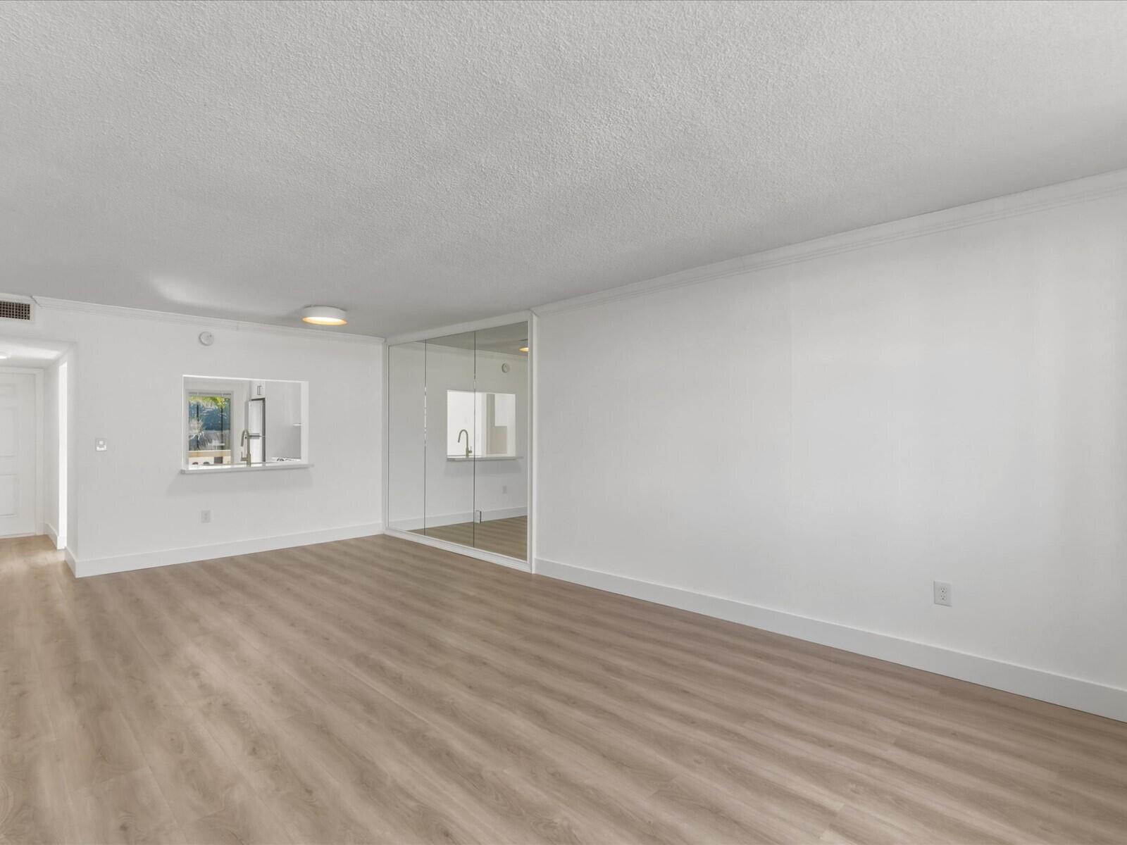 ISLANDS-MARTINIQUE CONDO - Residential