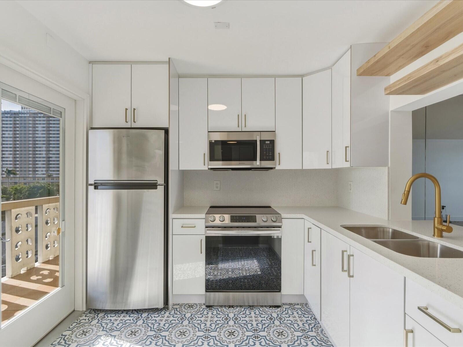 ISLANDS-MARTINIQUE CONDO - Residential