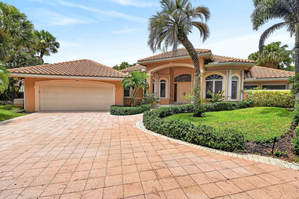 Photo of 108 N River Drive W, Jupiter, FL 33458 (MLS # B26055891)