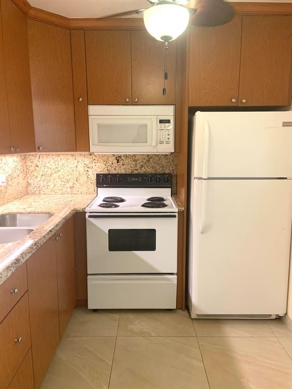 CENTURY VILLAGE - Residential Lease