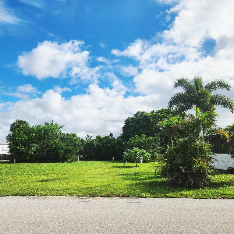 PLAM LAKE COOP - Residential