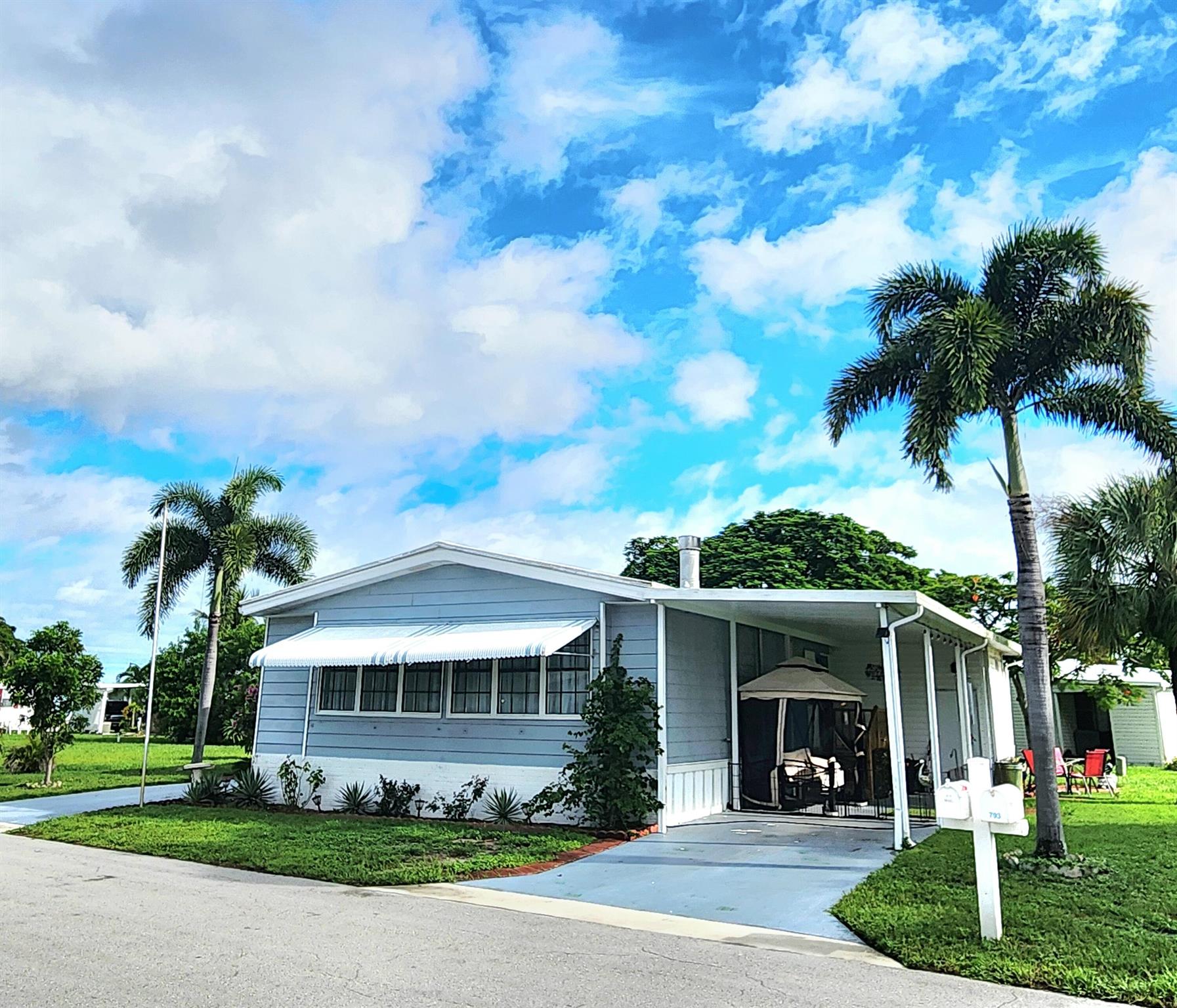 PLAM LAKE COOP - Residential