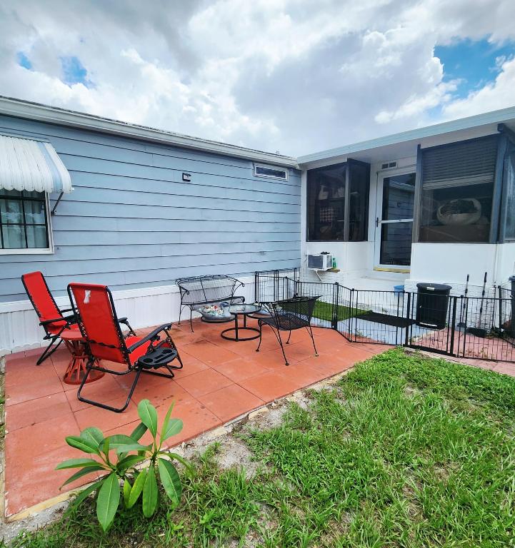 PLAM LAKE COOP - Residential