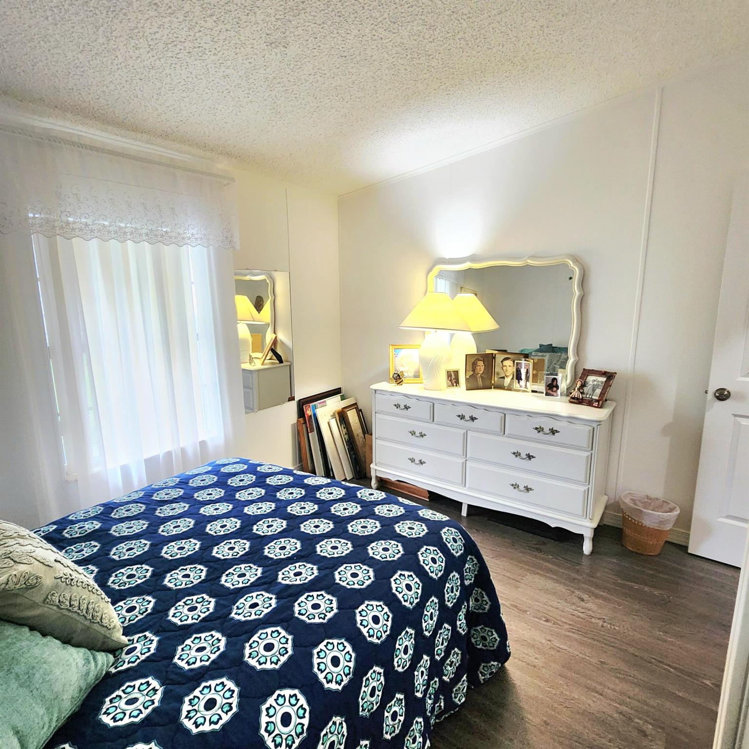 PLAM LAKE COOP - Residential