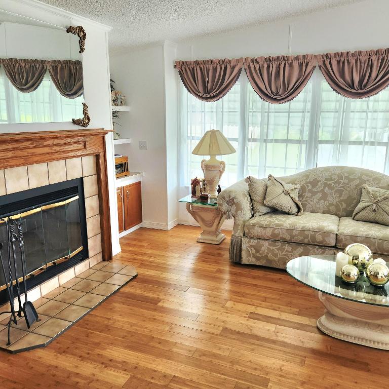 PLAM LAKE COOP - Residential