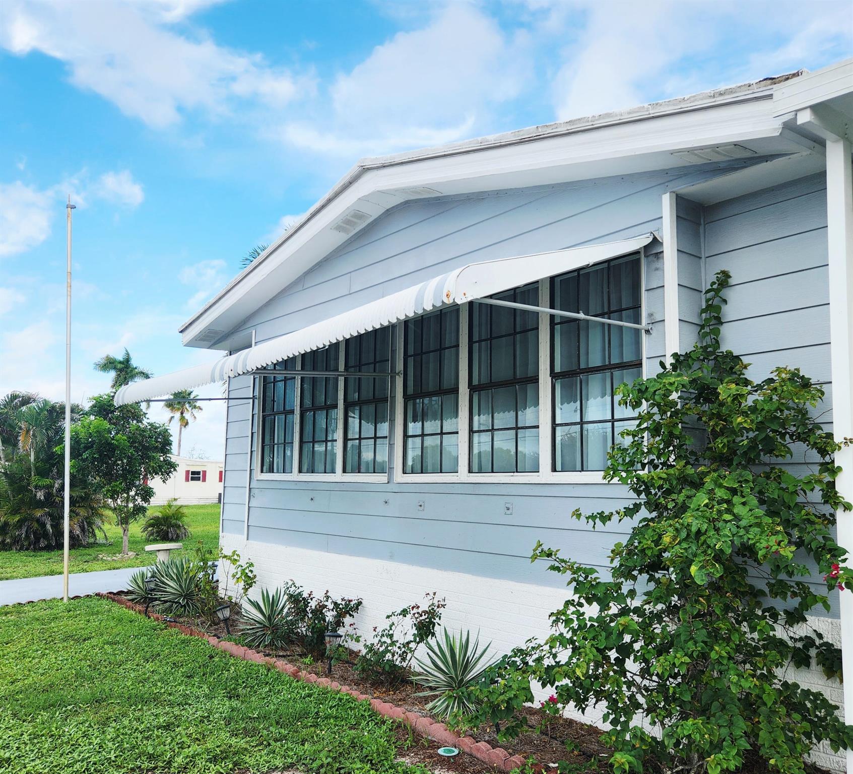 PLAM LAKE COOP - Residential