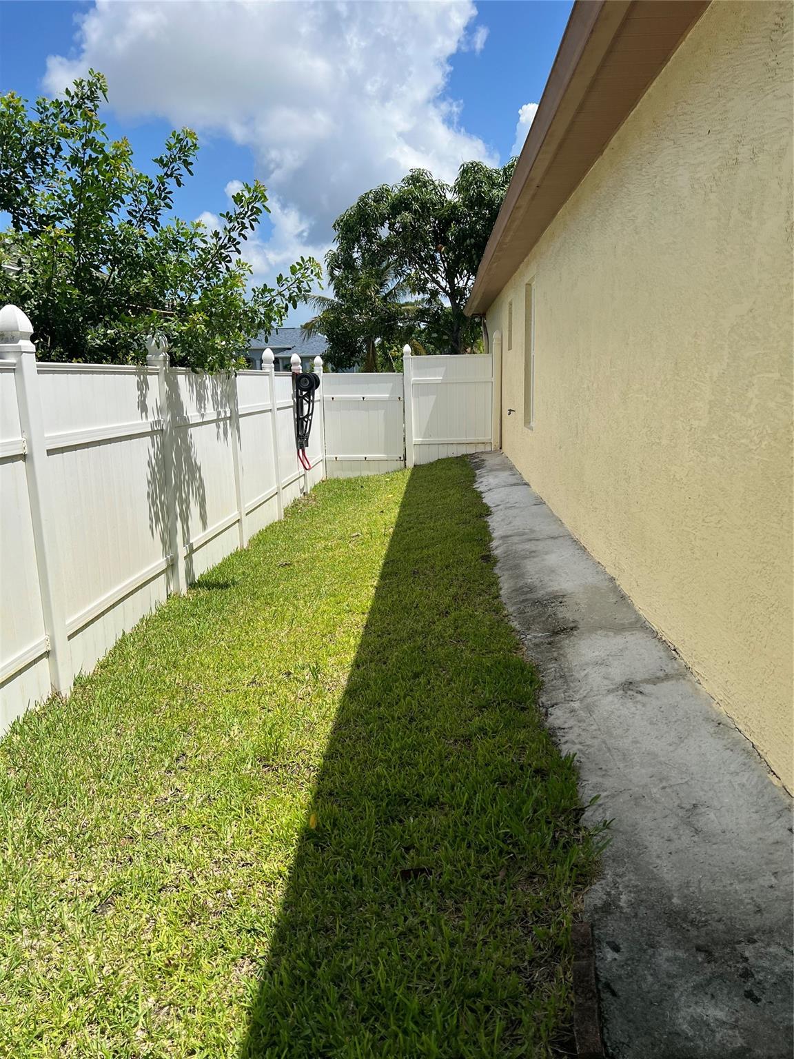 Port St Lucie Sec 19 - Residential Lease