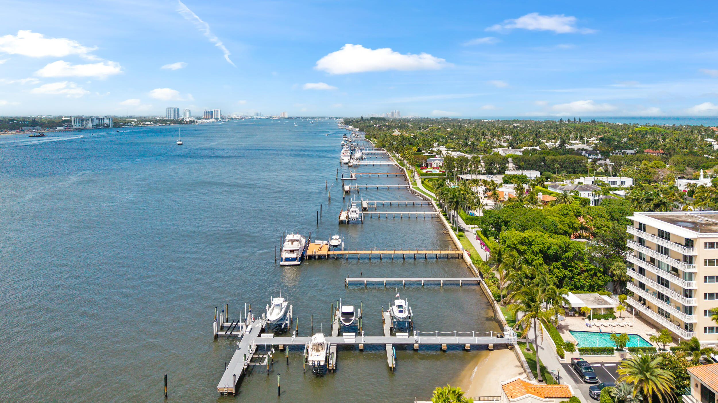 LAKE TOWERS CONDO - Residential