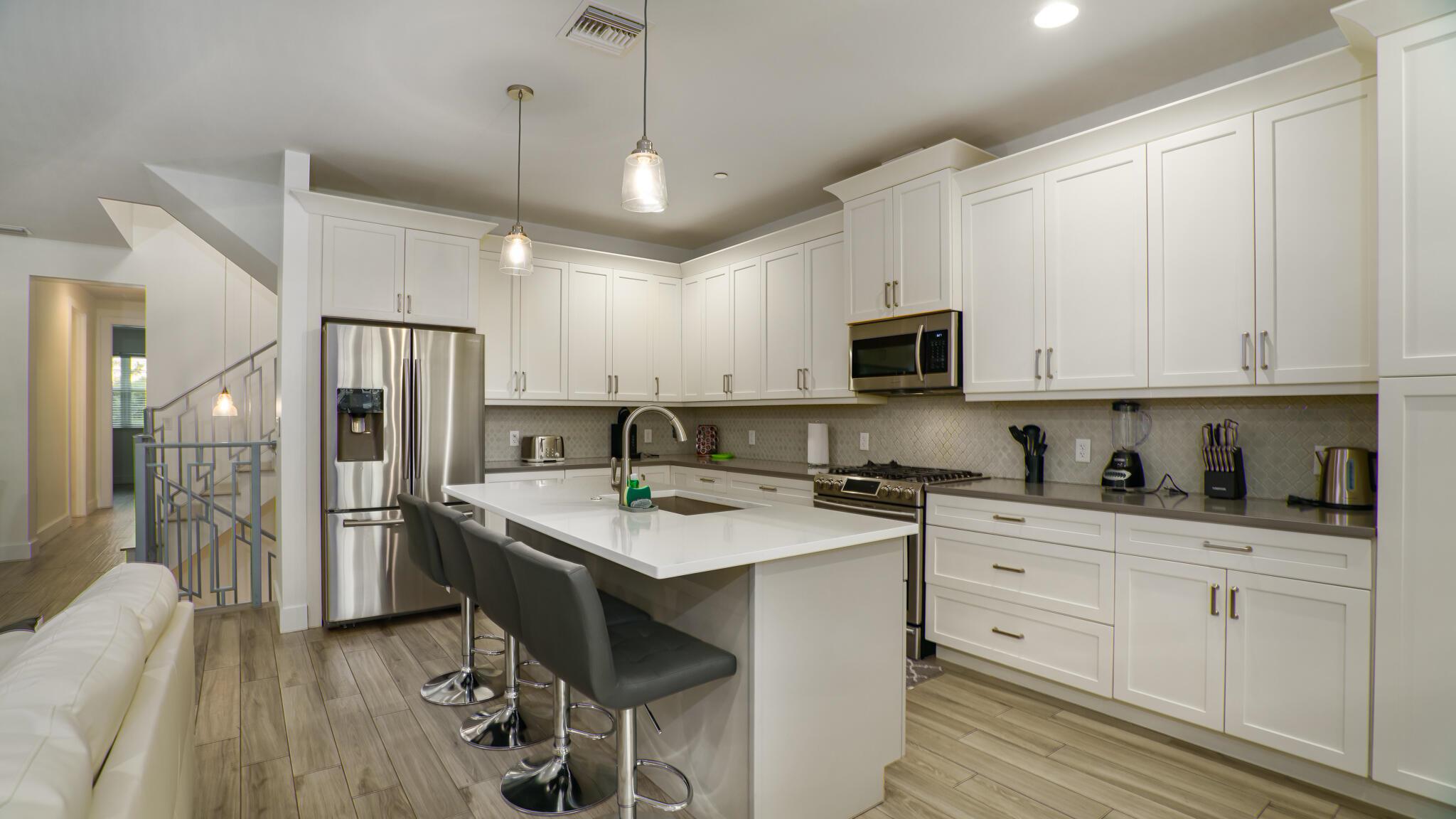 BELLA VILLAGGIO CONDO - Commercial Sale