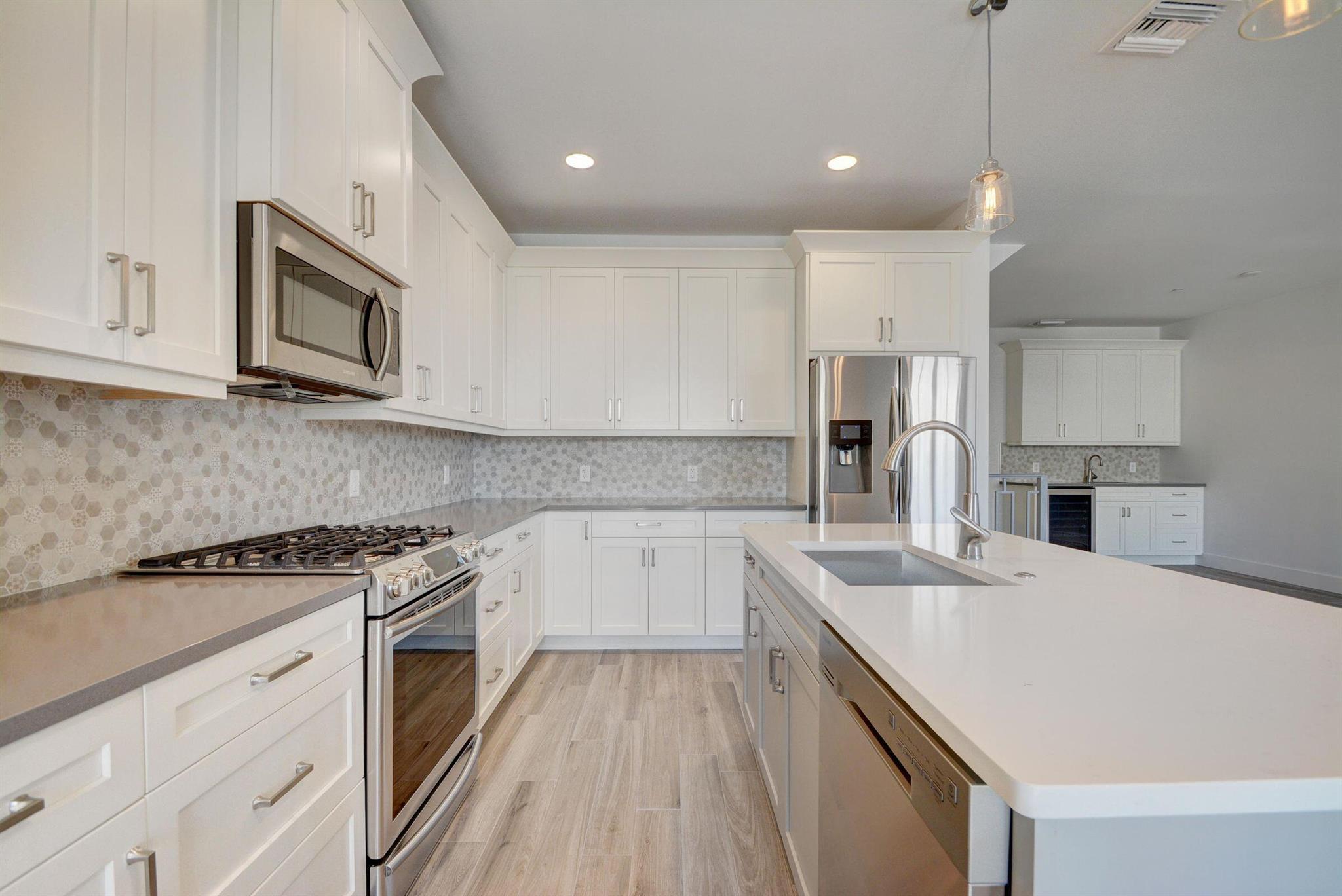 BELLA VILLAGGIO CONDO - Commercial Sale