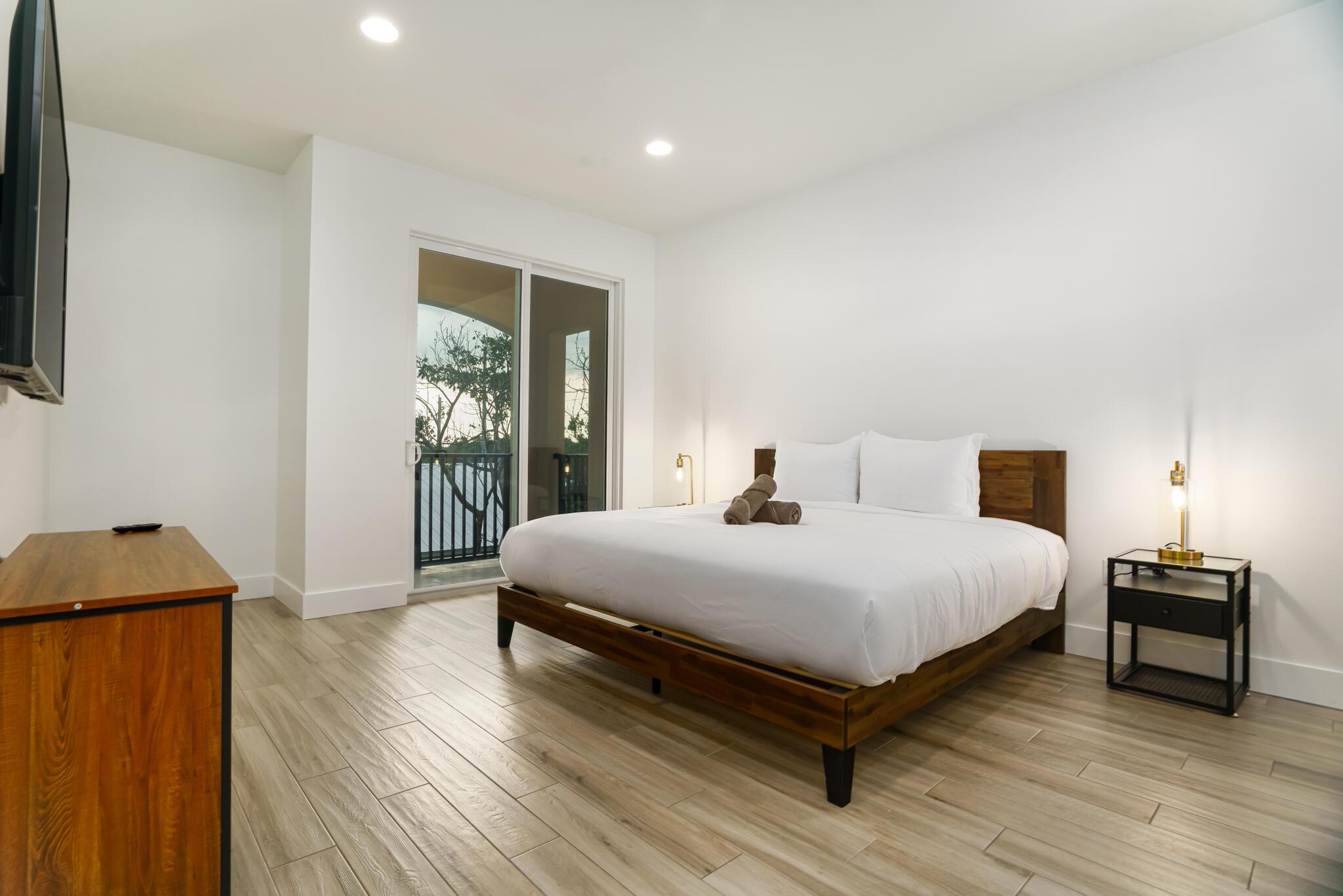 BELLA VILLAGGIO CONDO - Commercial Sale