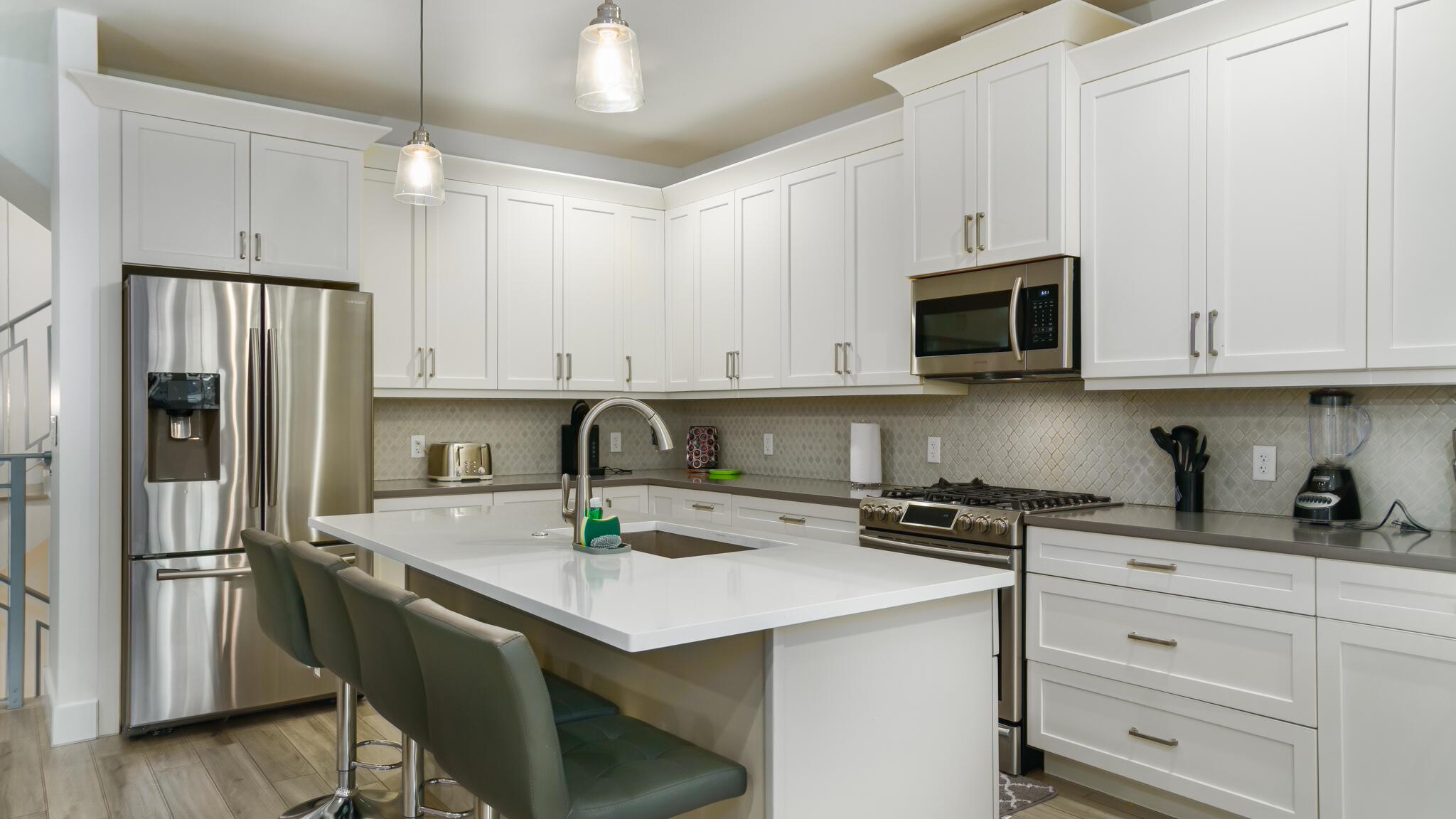 BELLA VILLAGGIO CONDO - Commercial Sale