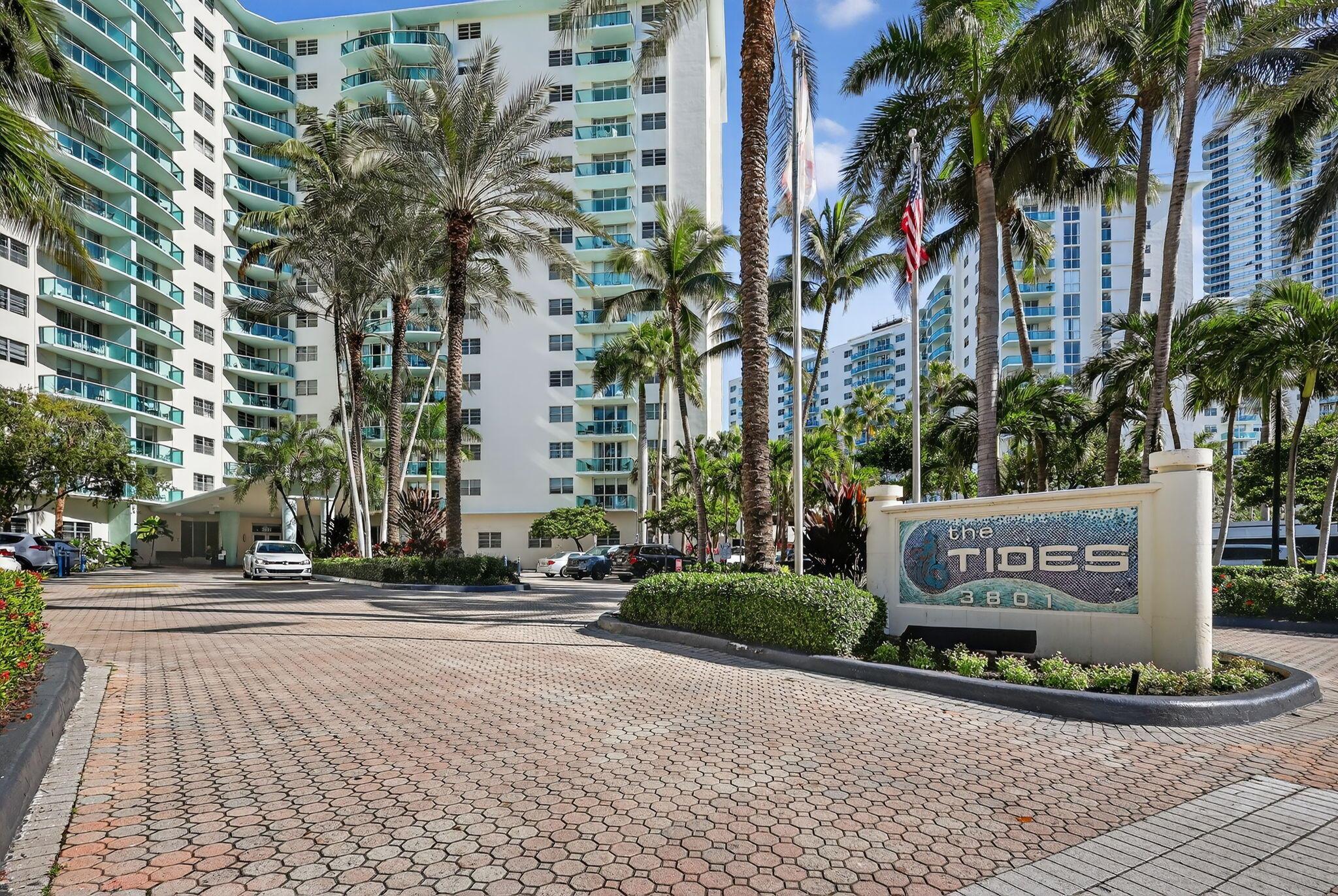 TIDES ON HOLLYWOOD BEACH - Residential Lease