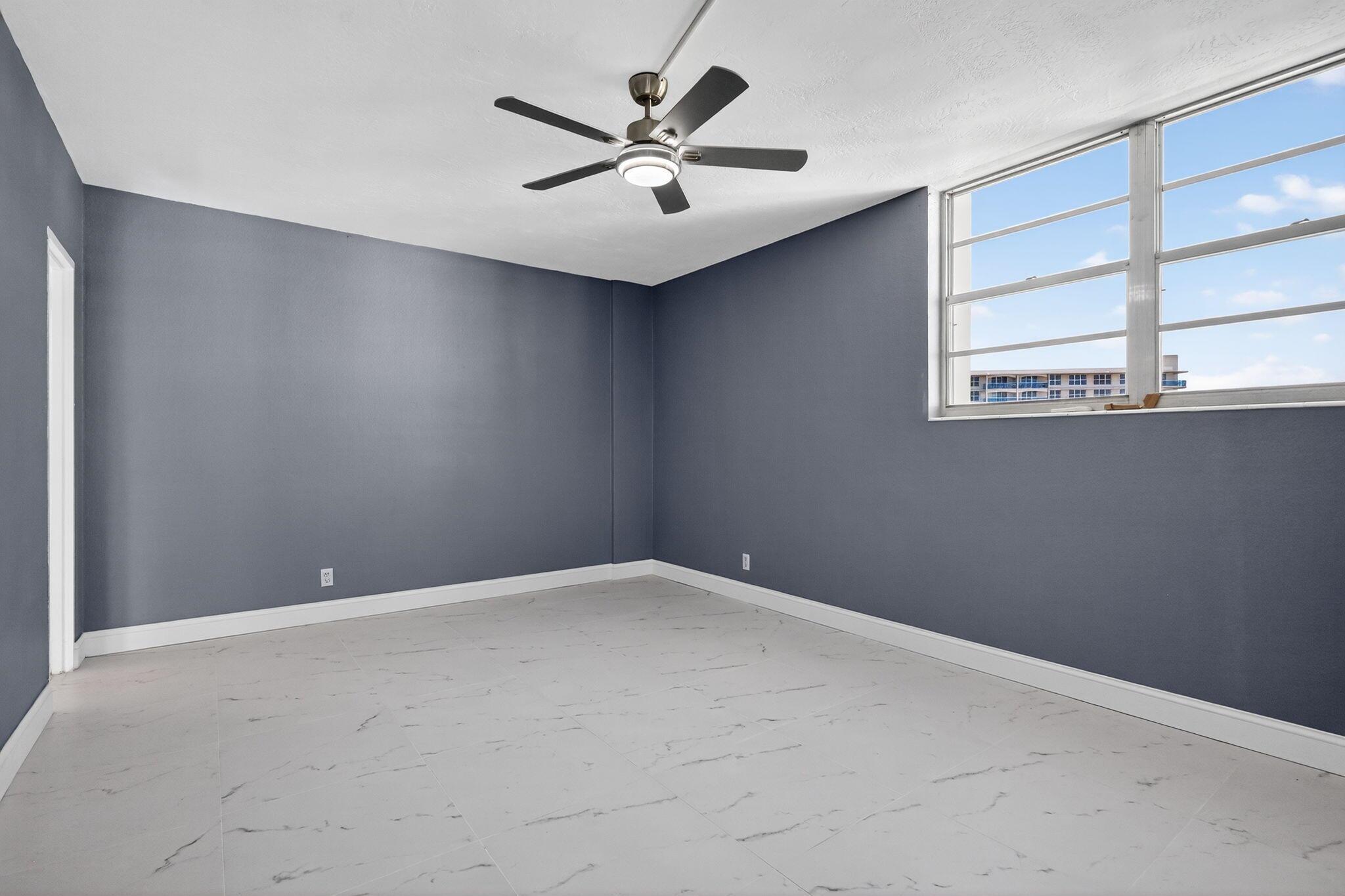 TIDES ON HOLLYWOOD BEACH - Residential Lease